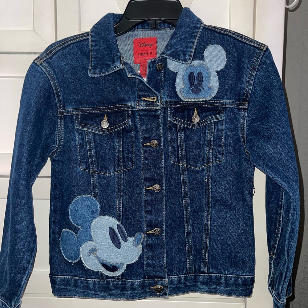 Disney Mickey Mouse Jean jacket. New with tags . Girls/Boys